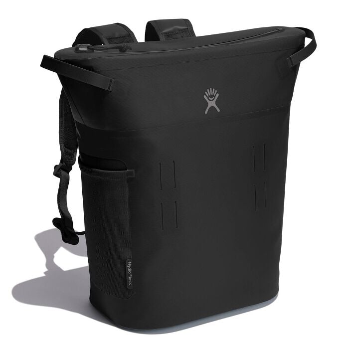 20-l-day-escapetm-pack-g4 20-l-day-escape-soft-cooler-pack-black-angled_1.jpg