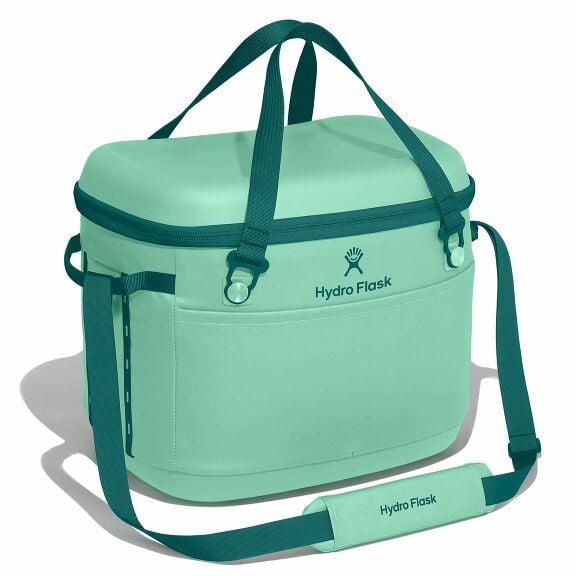 carryouttm-soft-cooler-30-l-r3 cpco344-carryout-cooler-30l-mermaid-green-angled_1.jpg
