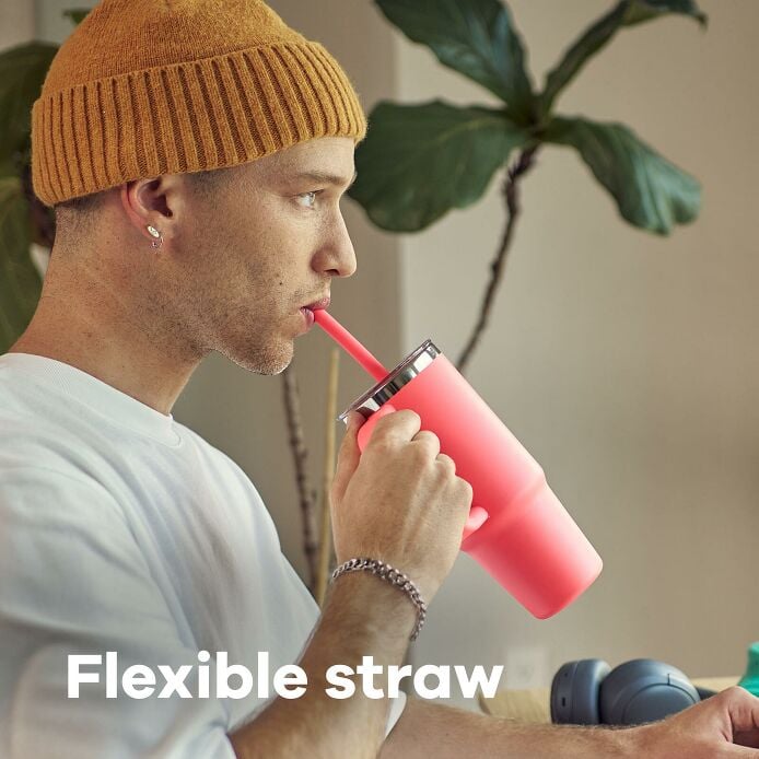 hydration-handledtm-bundle-i9 hf_s26_ttpscc_apdp_06.jpg