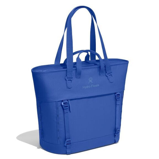carryouttm-soft-cooler-tote-30-l-r5 maxiit382_carryout_tote_30l_capri_blue_angled_1.jpg
